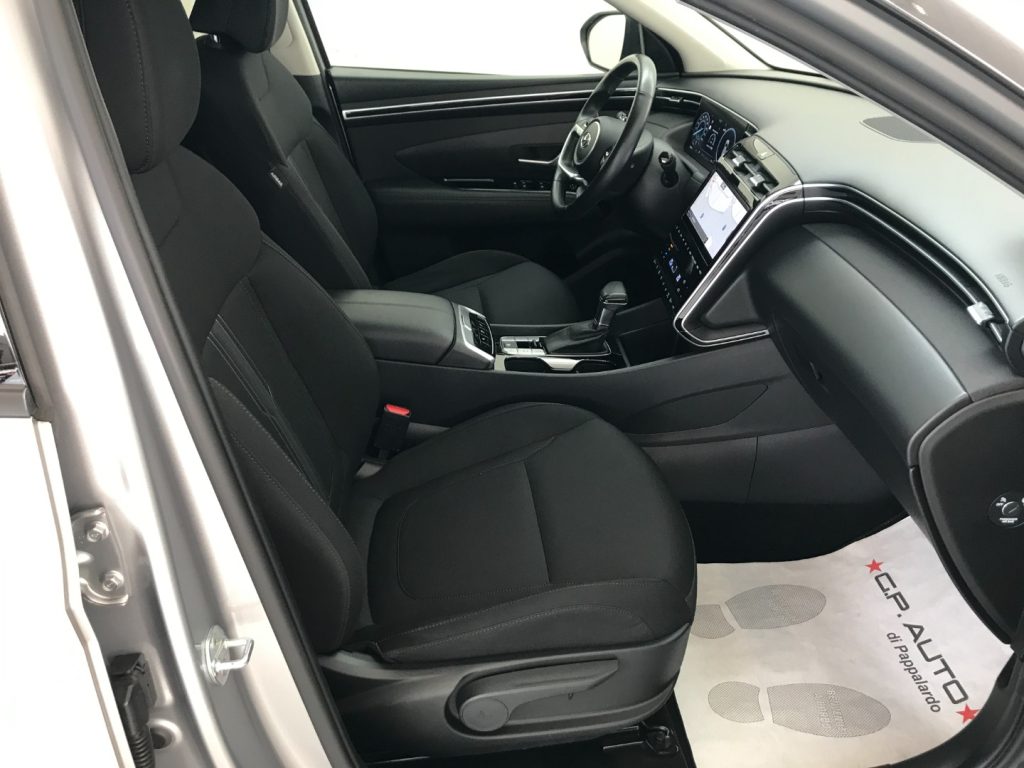 HYUNDAI Tucson 1.6 CRDI 48V DCT Exellence - 21