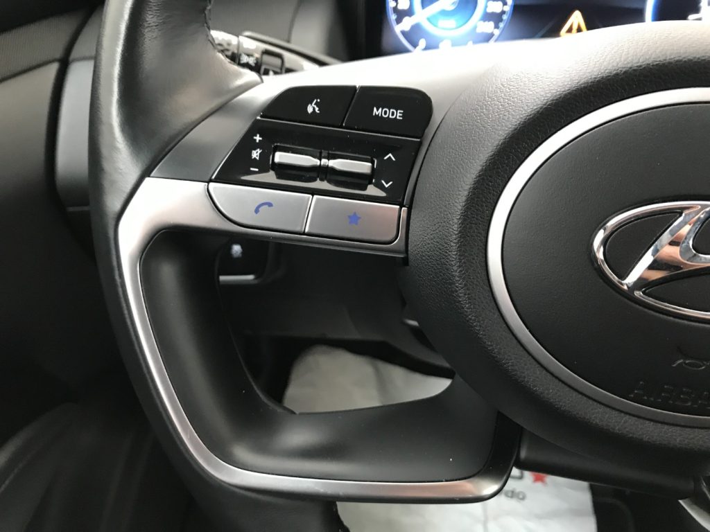 HYUNDAI Tucson 1.6 CRDI 48V DCT Exellence - 10