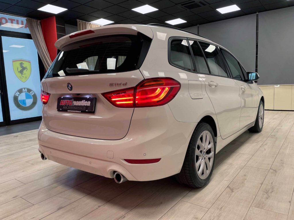 BMW 218 D GRAN TOURER ADVANTAGE MY20 - 11