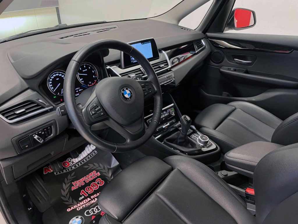 BMW 218 D GRAN TOURER ADVANTAGE MY20 - 16