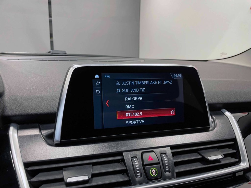 BMW 218 D GRAN TOURER ADVANTAGE MY20 - 21