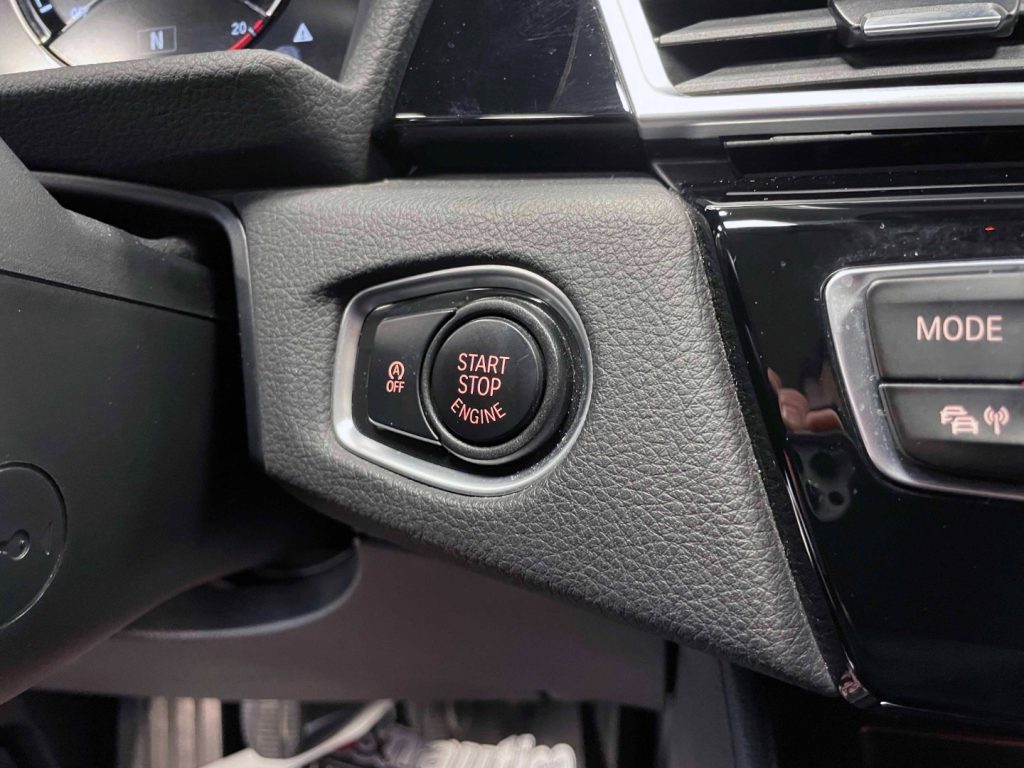 BMW 218 D GRAN TOURER ADVANTAGE MY20 - 24