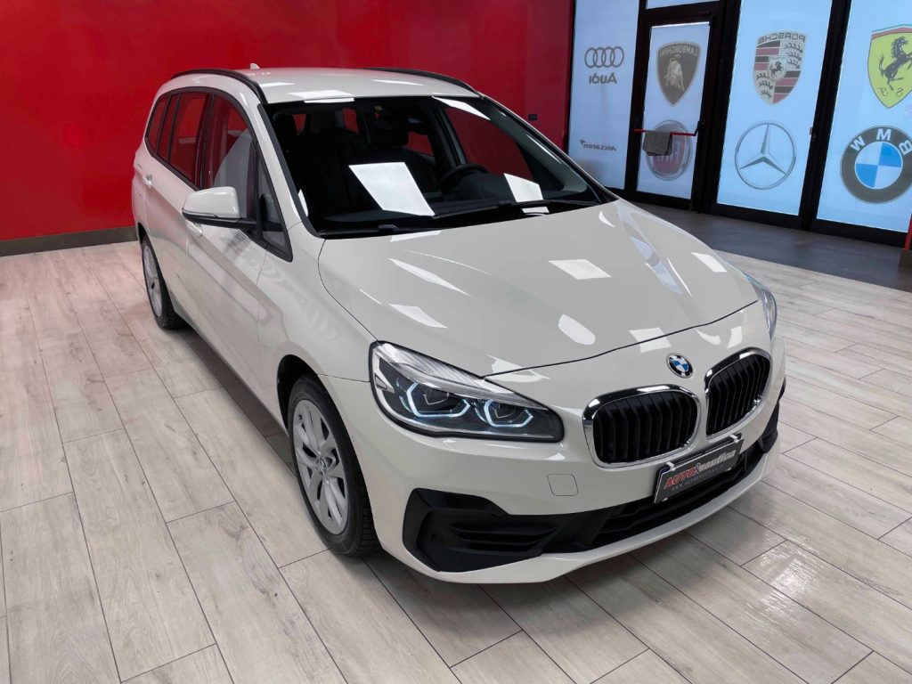 BMW 218 D GRAN TOURER ADVANTAGE MY20 - 34