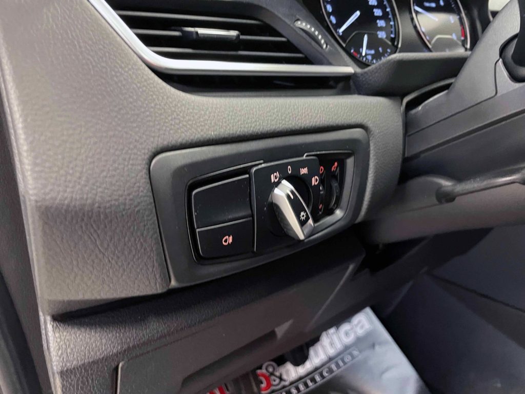 BMW 218 D GRAN TOURER ADVANTAGE MY20 - 41