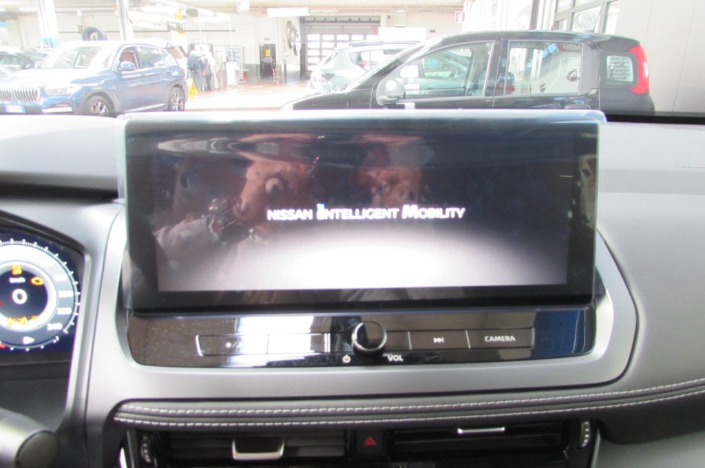 NISSAN Qashqai MHEV 158 CV Xtronic N-Connecta KMZERO - 9