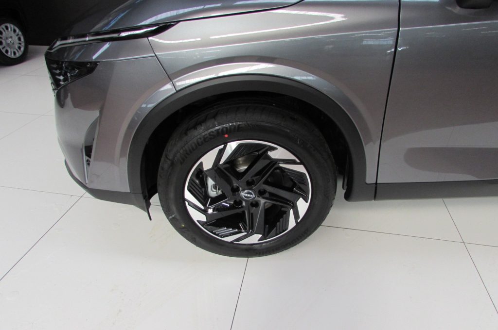 NISSAN Qashqai MHEV 158 CV Xtronic N-Connecta KMZERO - 5