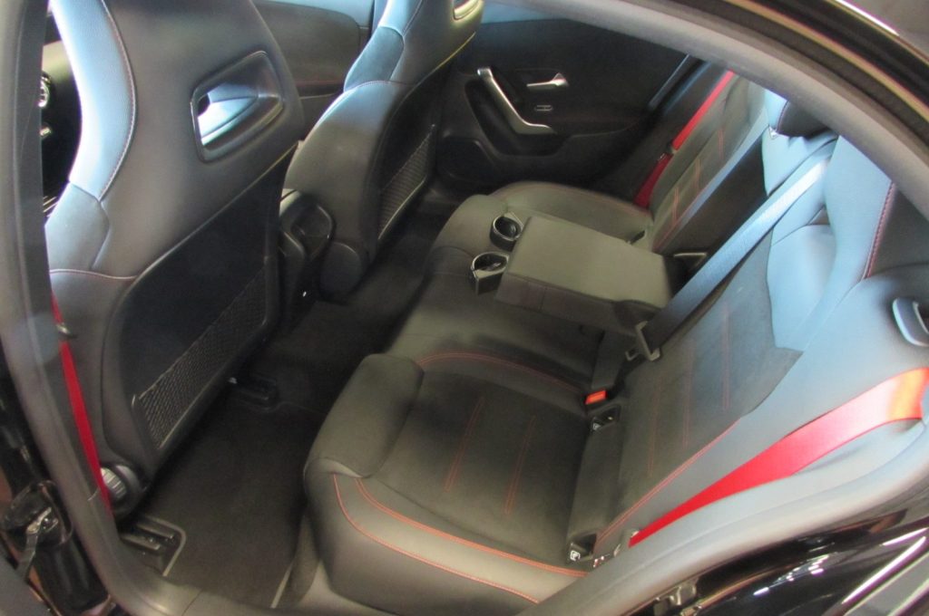 MERCEDES-BENZ A 35 AMG Advanced Plus 4matic 306cv HYBRID - 8