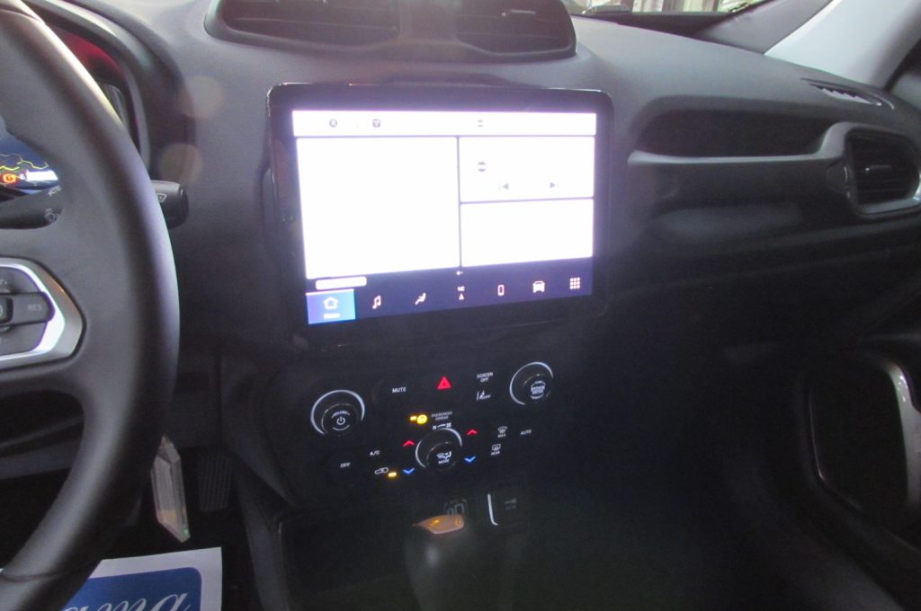 JEEP Renegade 1.5 Turbo 130cv T4 MHEV Altitude Km.12.330 - 8