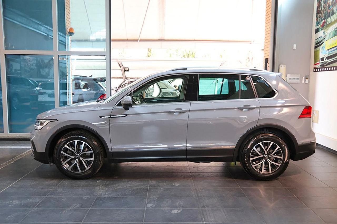 VOLKSWAGEN Tiguan 2.0 TDI 150cv SCR DSG Life - 3