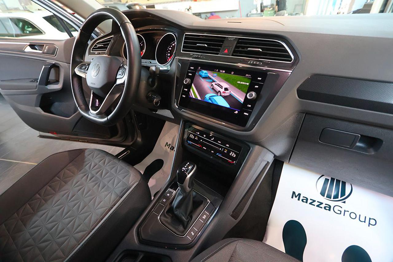 VOLKSWAGEN Tiguan 2.0 TDI 150cv SCR DSG Life - 30