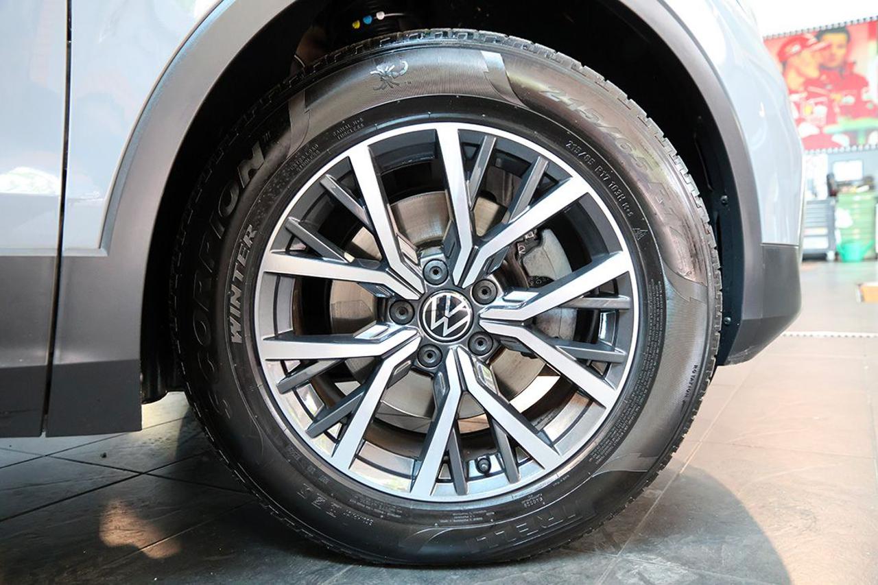 VOLKSWAGEN Tiguan 2.0 TDI 150cv SCR DSG Life - 6