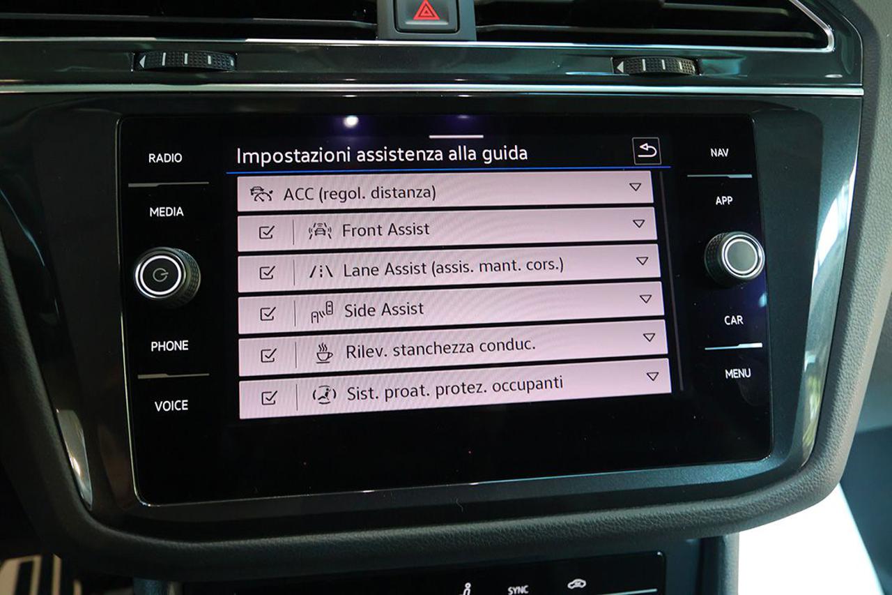 VOLKSWAGEN Tiguan 2.0 TDI 150cv SCR DSG Life - 25