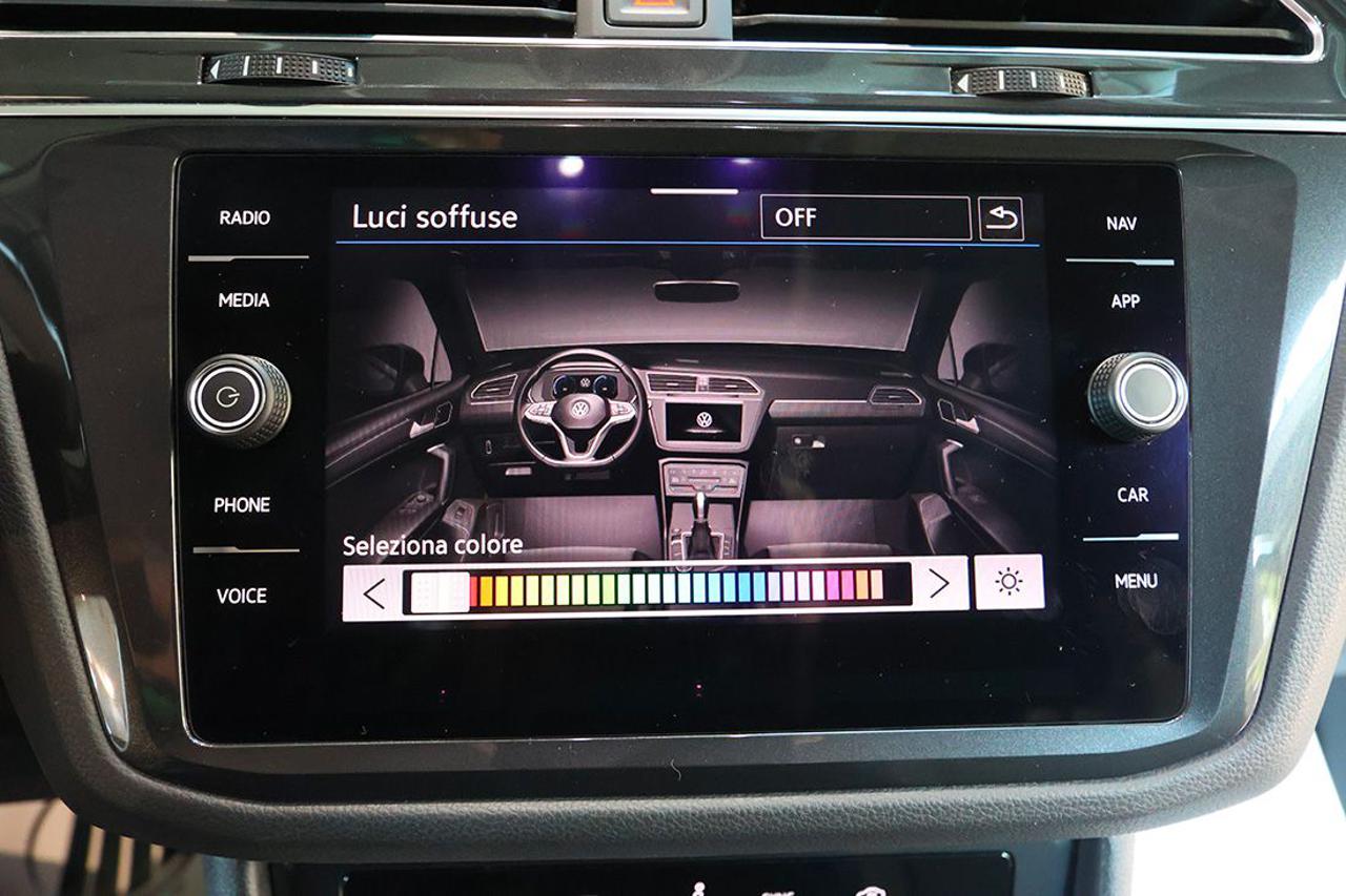 VOLKSWAGEN Tiguan 2.0 TDI 150cv SCR DSG Life - 27