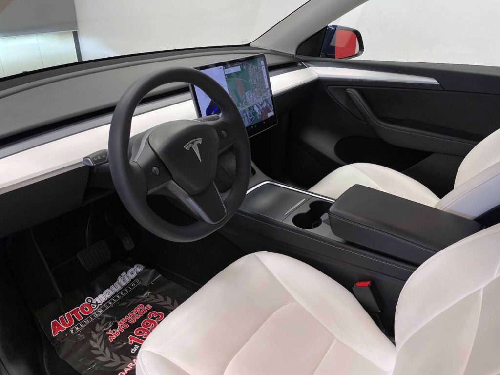 TESLA Model Y LONG RANGE-4X4-AUTOPILOT AVANZATO- CERCHI 20 - 15