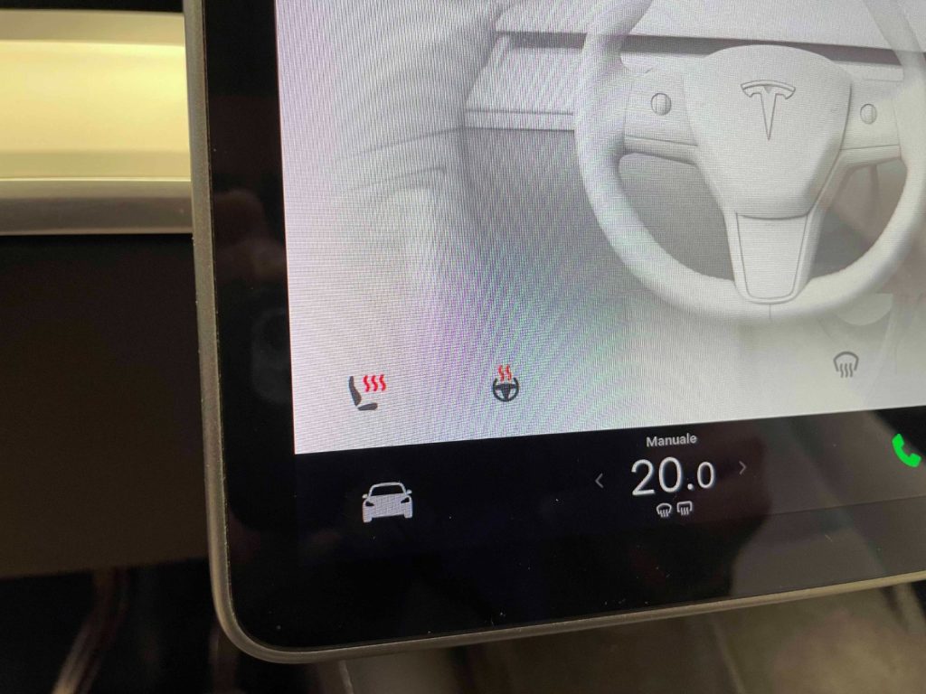 TESLA Model Y LONG RANGE-4X4-AUTOPILOT AVANZATO- CERCHI 20 - 22