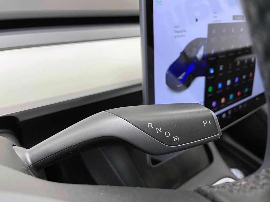 TESLA Model Y LONG RANGE-4X4-AUTOPILOT AVANZATO- CERCHI 20 - 28