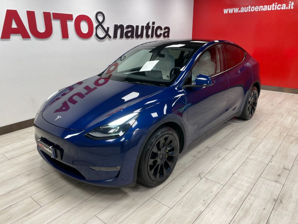 TESLA Model Y LONG RANGE-4X4-AUTOPILOT AVANZATO- CERCHI 20 - 31