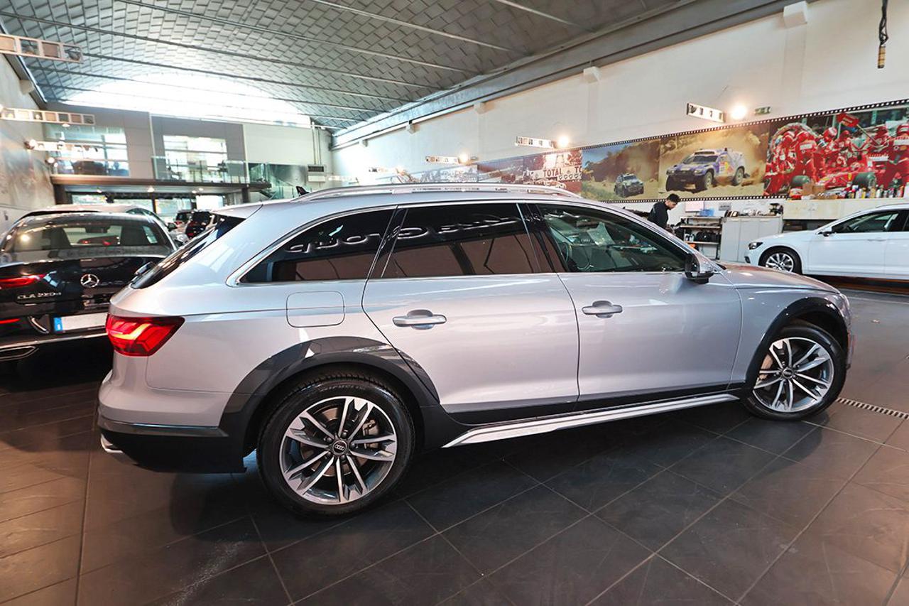 AUDI A4 allroad 45 TFSI S-Tronic Business Evolution - 10