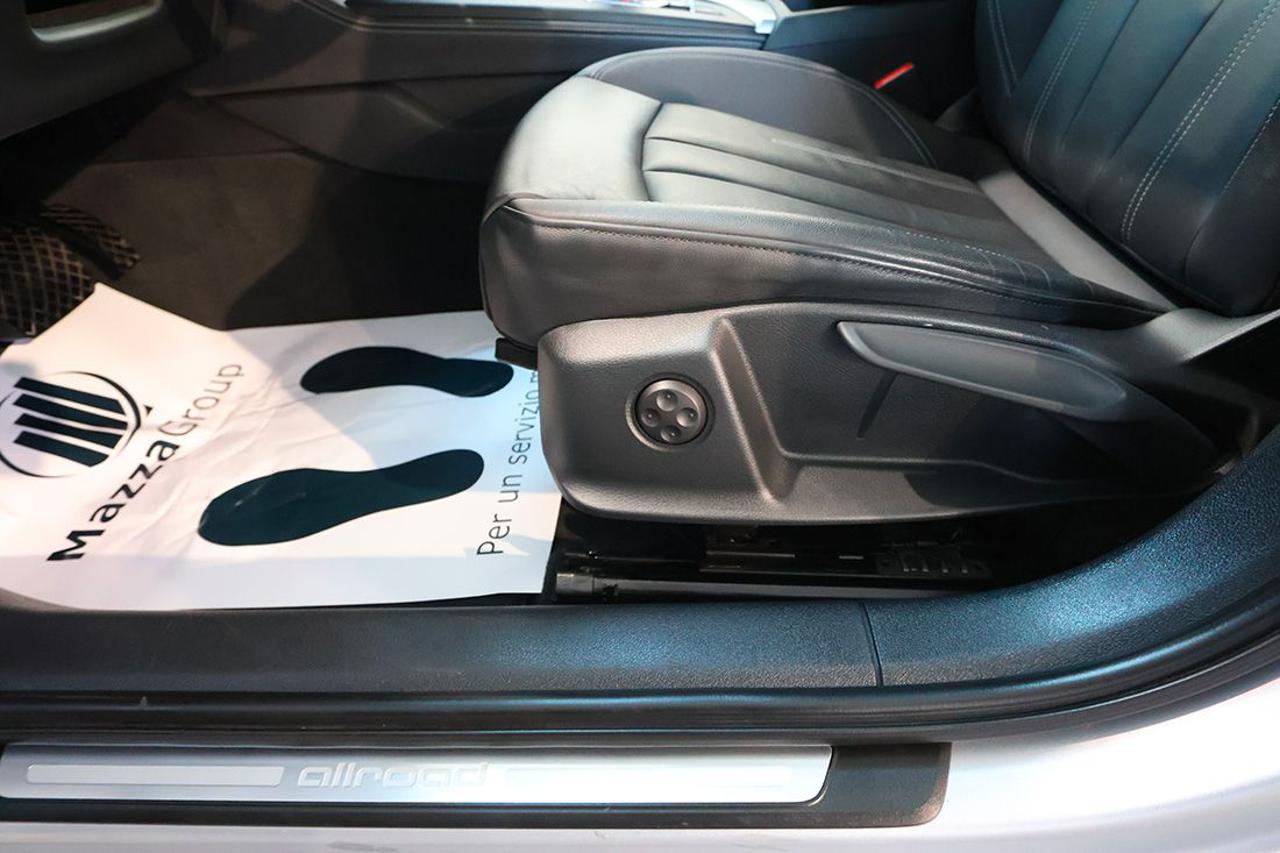 AUDI A4 allroad 45 TFSI S-Tronic Business Evolution - 42