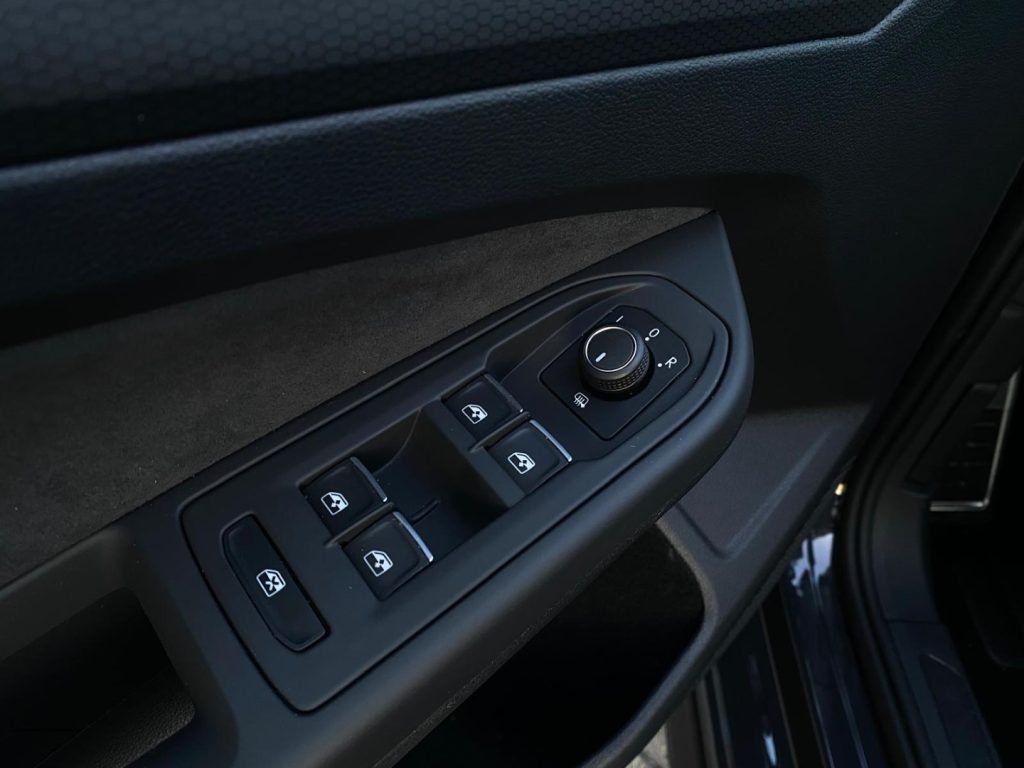 VOLKSWAGEN Golf GTI 8 2.0 MANUALE 19Estoril-Navi-Harman Kardon*UNIC - 19