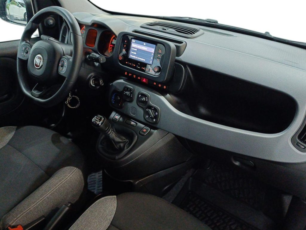 FIAT Panda 1.0 FireFly S&S Hybrid - 9
