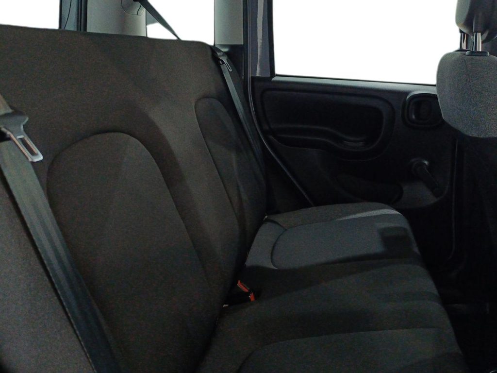 FIAT Panda 1.0 FireFly S&S Hybrid - 11