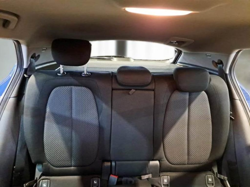 BMW X2 sDrive16d Business-X - 9