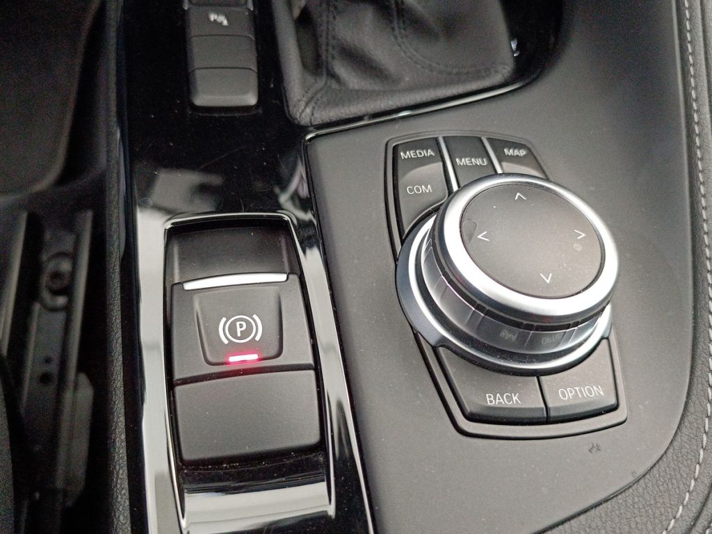 BMW X2 sDrive16d Aut. Business-X - 23