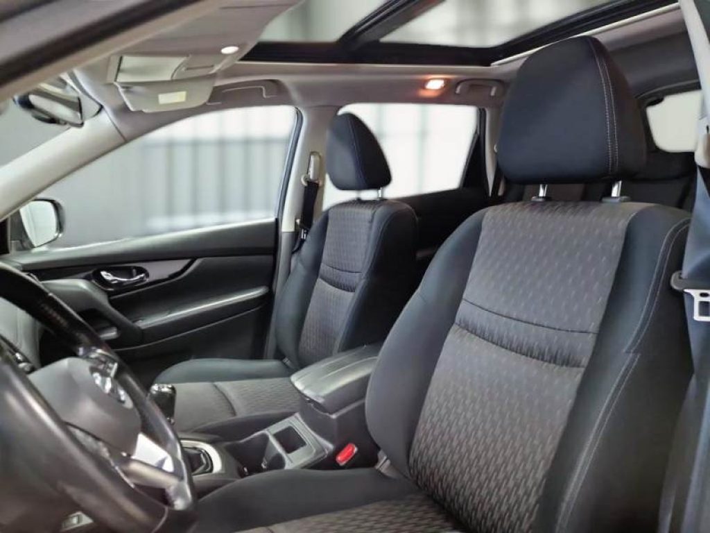 NISSAN X-Trail dCi 150 2WD N-Connecta - 7