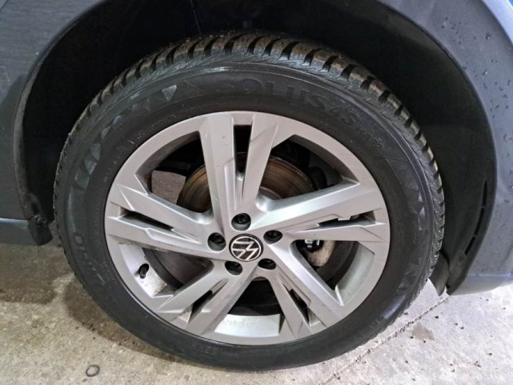 VOLKSWAGEN Taigo 1.0 TSI 110 CV R-Line - 12