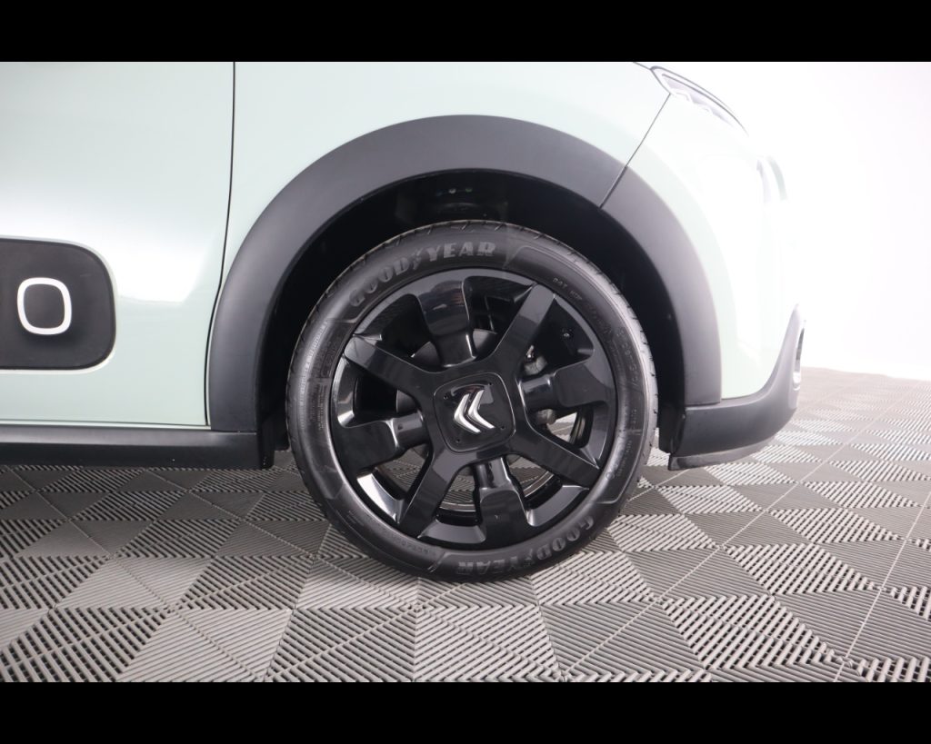 CITROEN C3 1.2 puretech Shine 82cv - 21