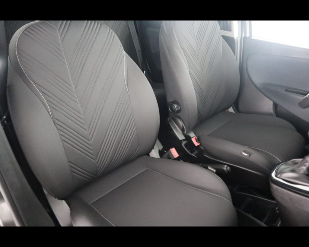 LANCIA Ypsilon III 2021 -  1.0 firefly hybrid Gold s&s 70cv - 17