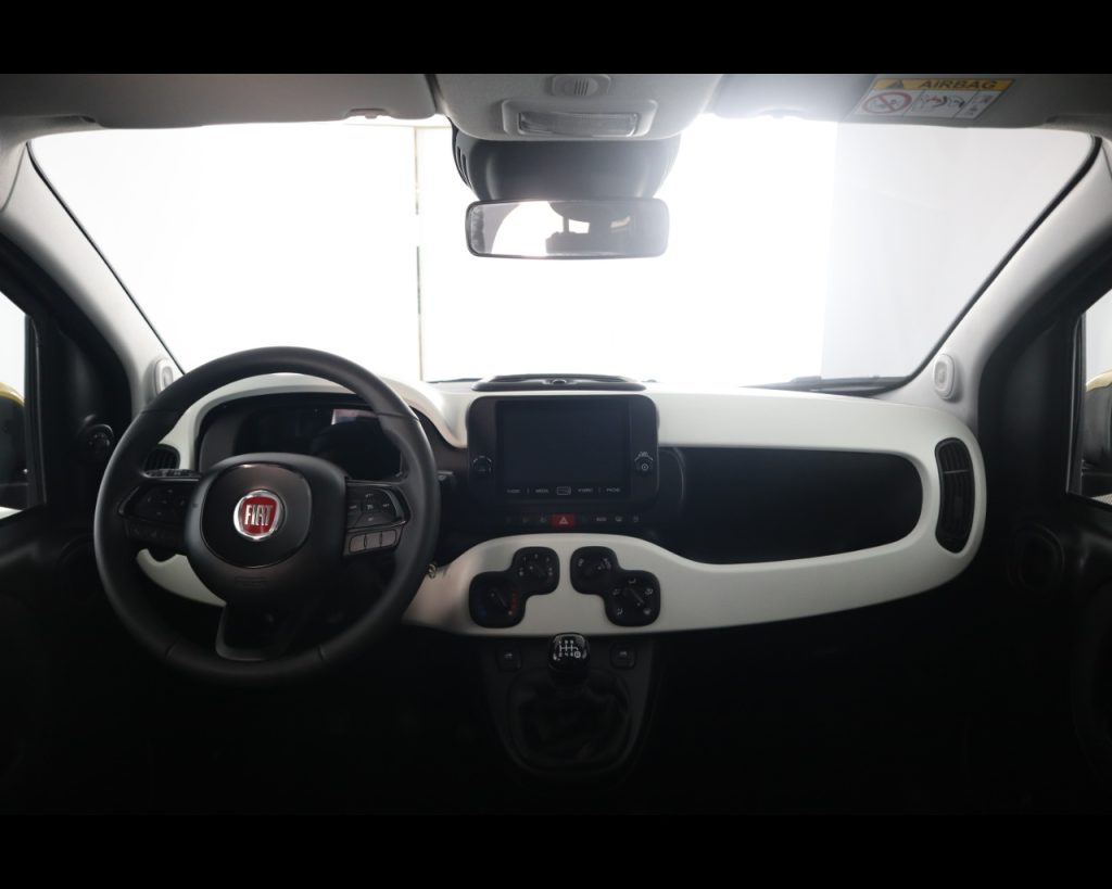 FIAT Pandina III 2024 Cross -  Cross 1.0 firefly hybrid s&s 70 - 15