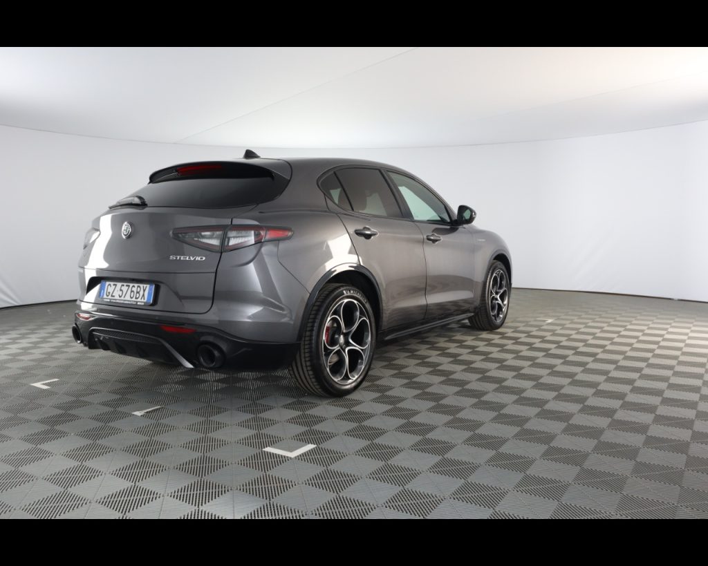 ALFA ROMEO Stelvio 2023 -  2.2 t Veloce Q4 210cv auto - 8