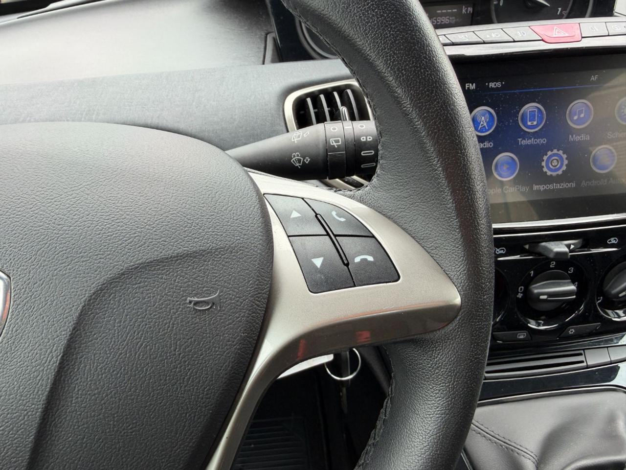 LANCIA Ypsilon 1.0 FIREFLY 5P S&S HYBRID GOLD+CARPLAY+PDC+NAVI - 19