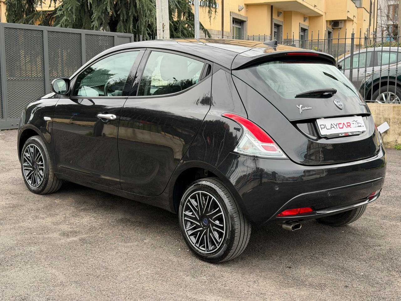 LANCIA Ypsilon 1.0 FIREFLY 5P S&S HYBRID GOLD+CARPLAY+PDC+NAVI - 4