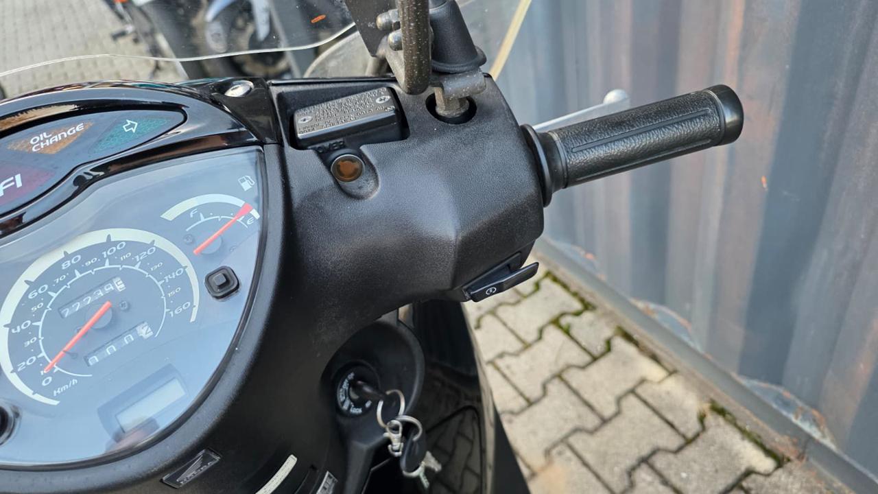 HONDA SH 150 2008 - 11