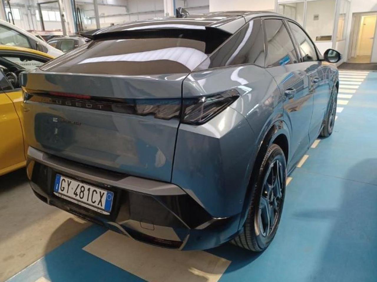 PEUGEOT 3008 motore elettrico (73kWh) 210 CV GT - 3