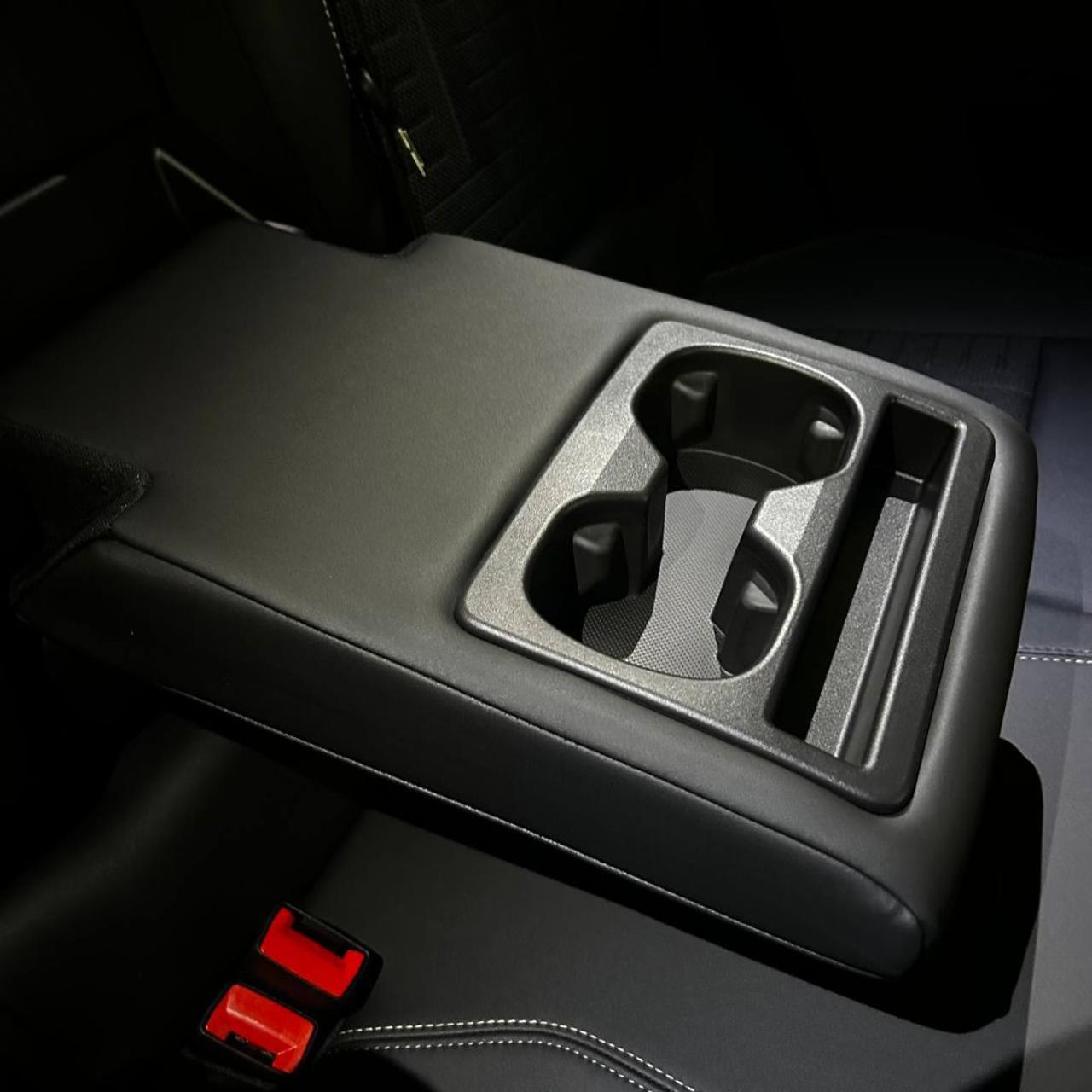 PEUGEOT 3008 motore elettrico (73kWh) 210 CV GT - 15