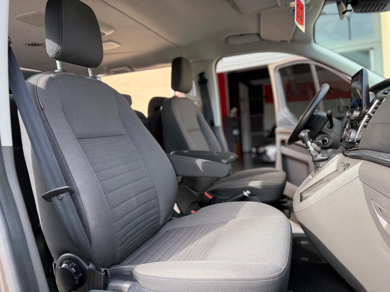 FORD Tourneo Custom 320 2.0 EcoBlue 130CV MHEV PL  Tit. - 13