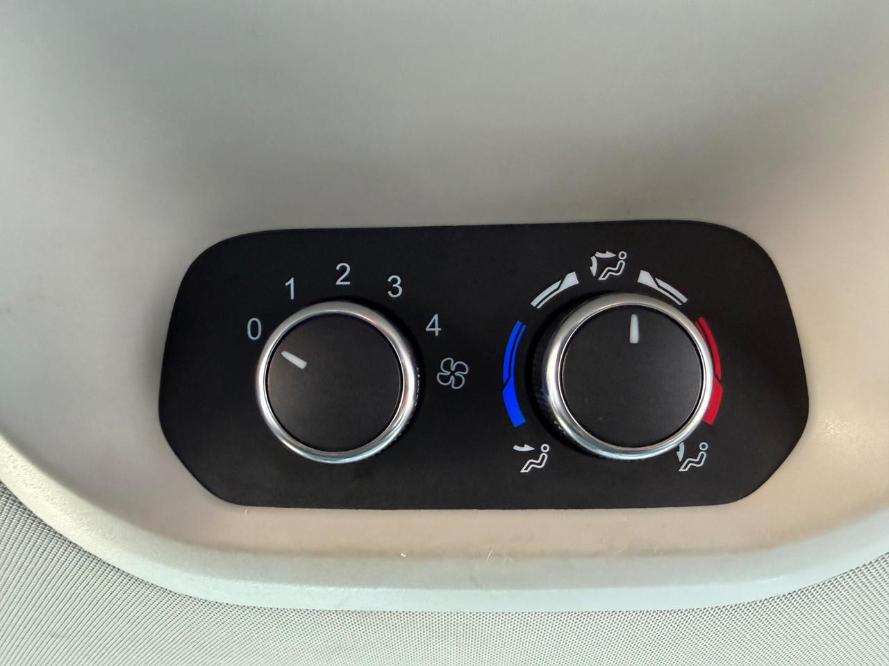 FORD Tourneo Custom 320 2.0 EcoBlue 130CV MHEV PL  Tit. - 11