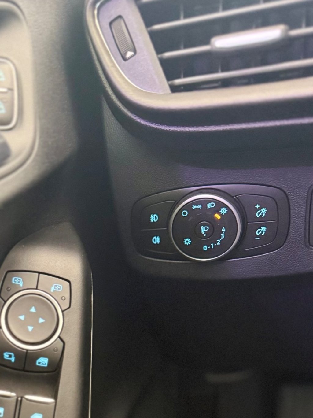 FORD Puma 1.0 EcoBoost. Hybrid 125 CV S&S ST-Line X - 3