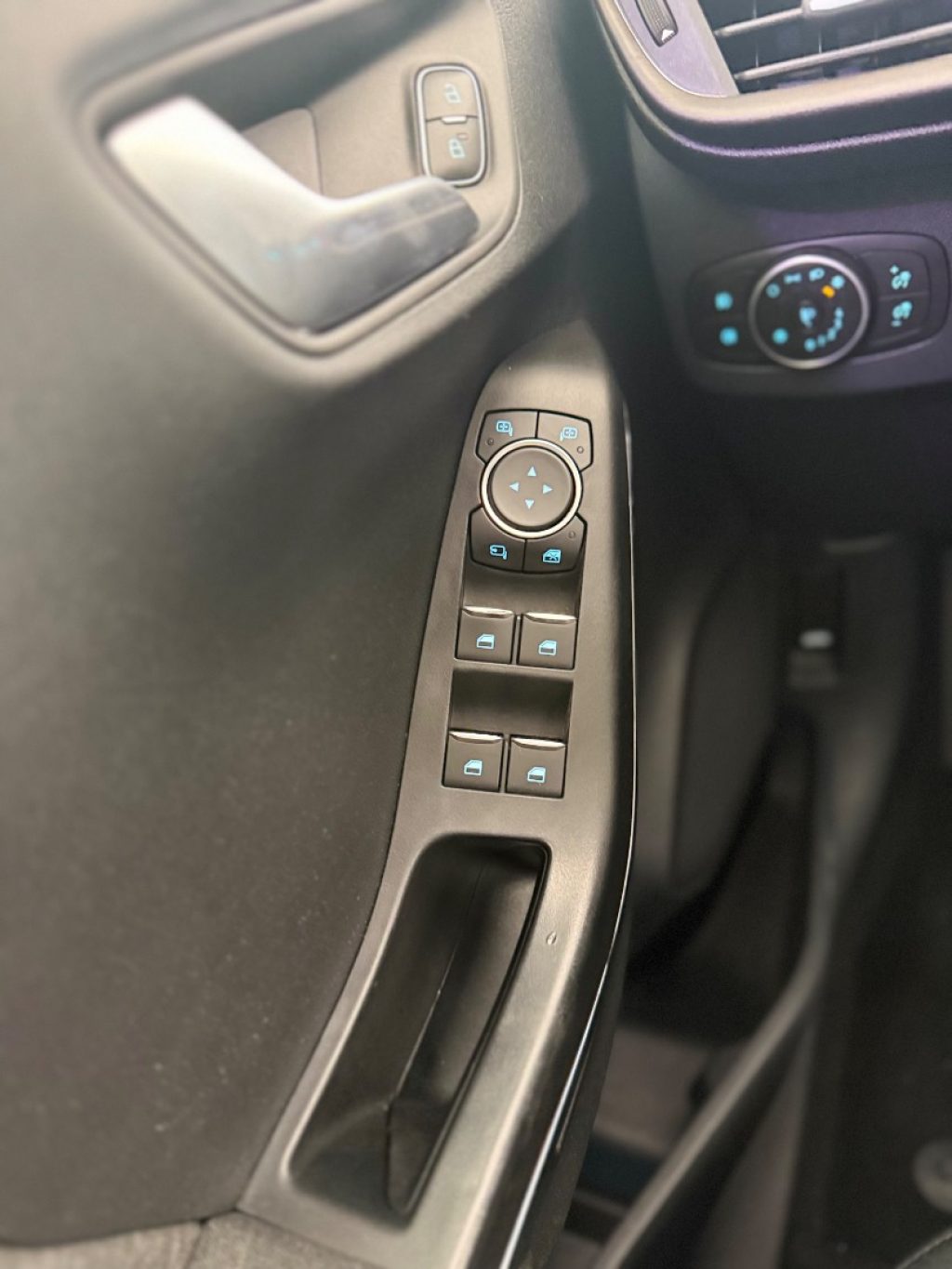 FORD Puma 1.0 EcoBoost. Hybrid 125 CV S&S ST-Line X - 4