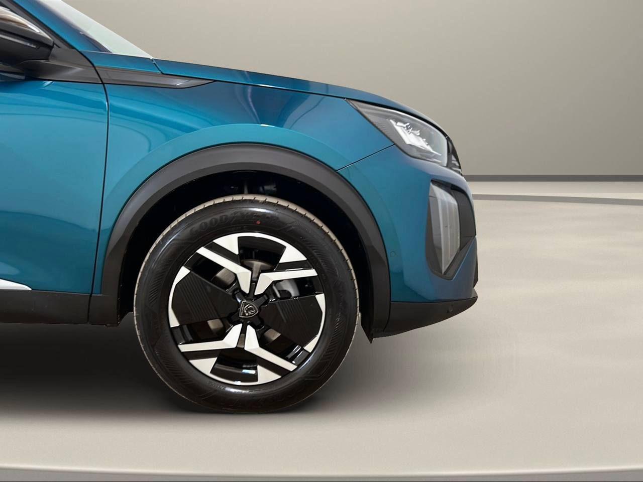 PEUGEOT 2008 PureTech 100 S&S Allure - 40