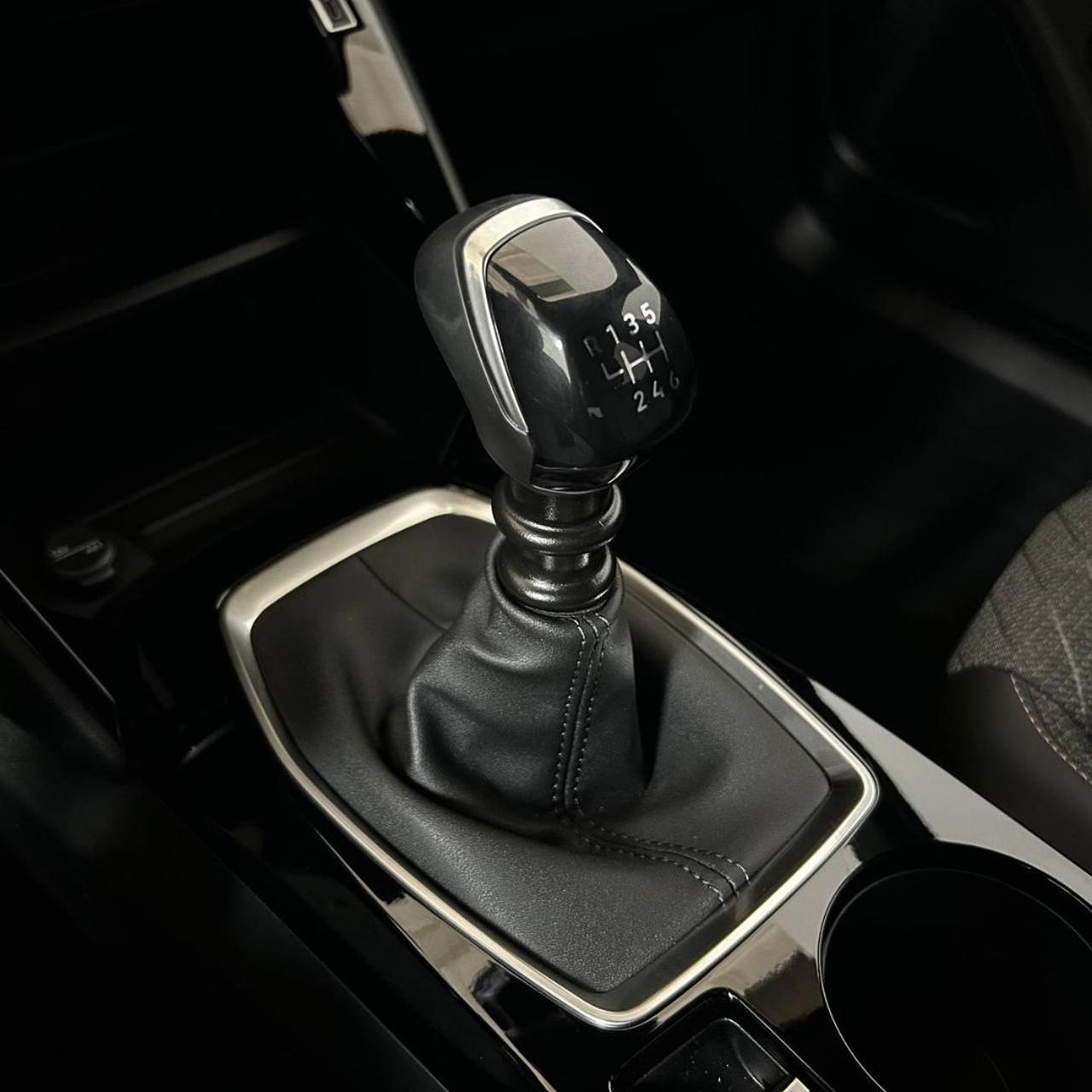 PEUGEOT 2008 PureTech 100 S&S Allure - 26