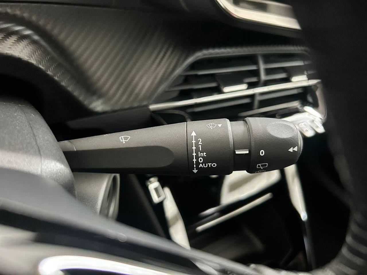 PEUGEOT 2008 PureTech 100 S&S Allure - 15