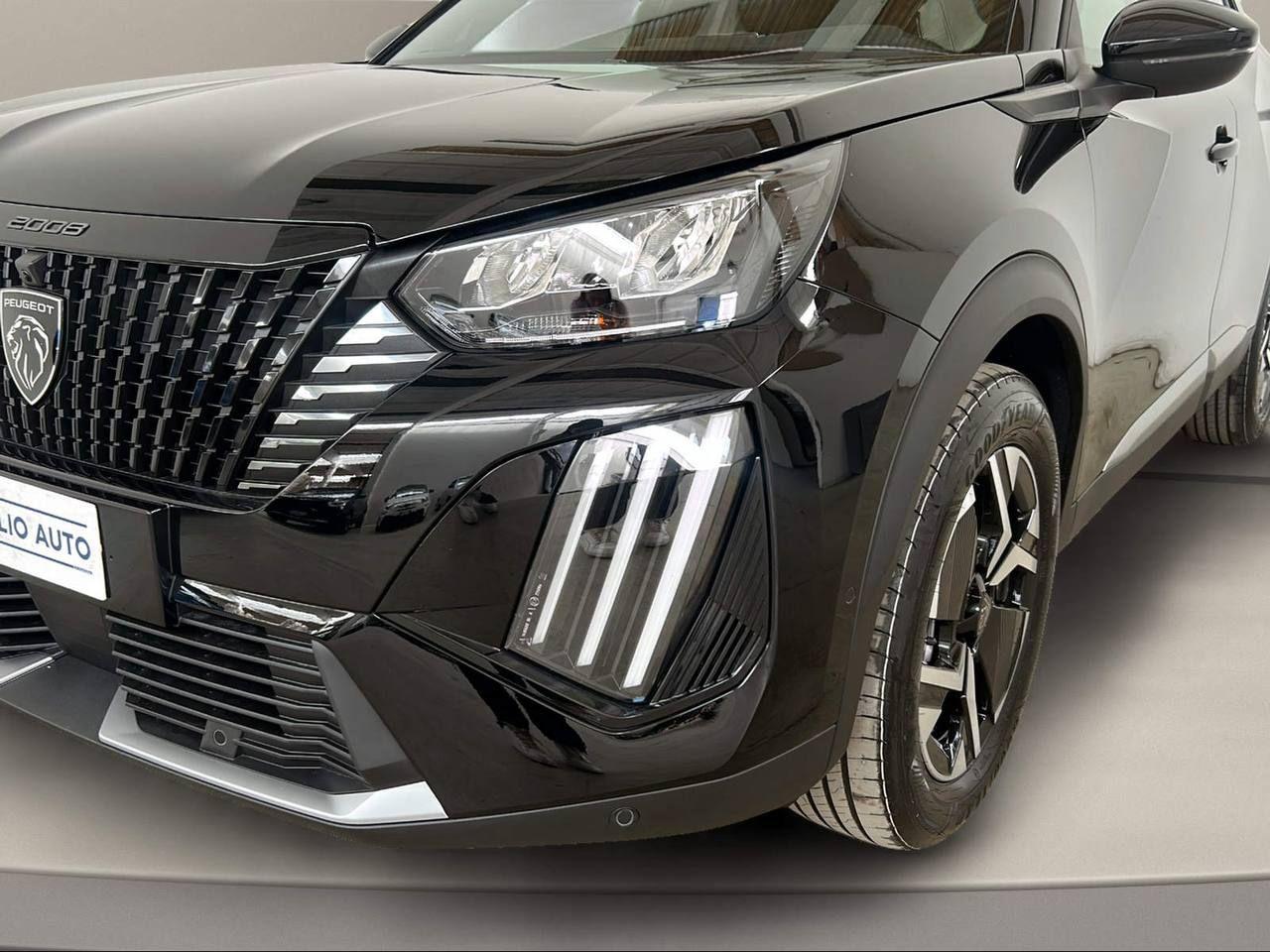 PEUGEOT 2008 PureTech 100 S&S Allure - 29