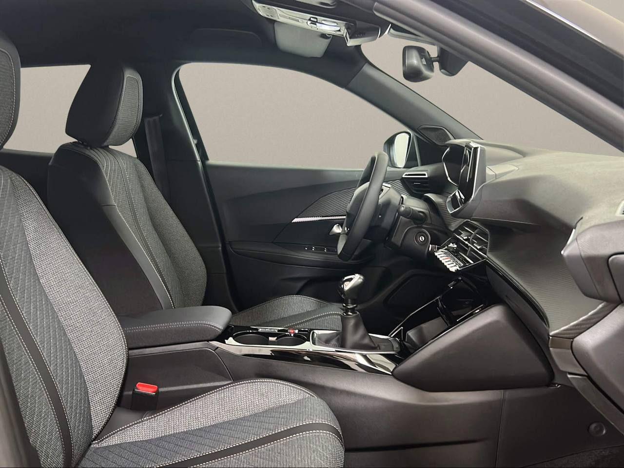 PEUGEOT 2008 PureTech 100 S&S Allure - 11