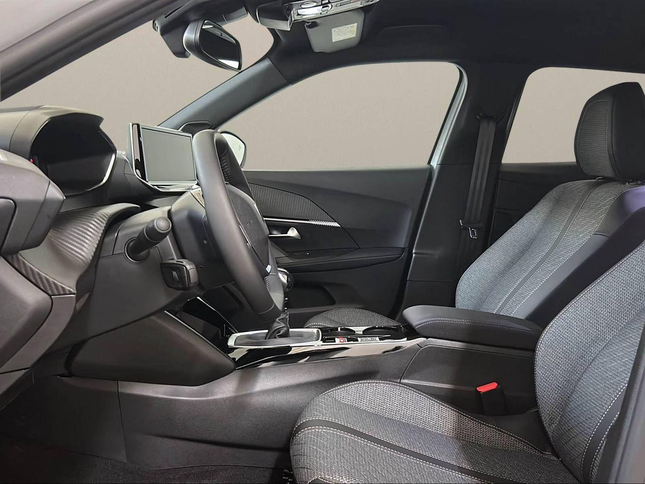 PEUGEOT 2008 PureTech 100 S&S Allure - 8