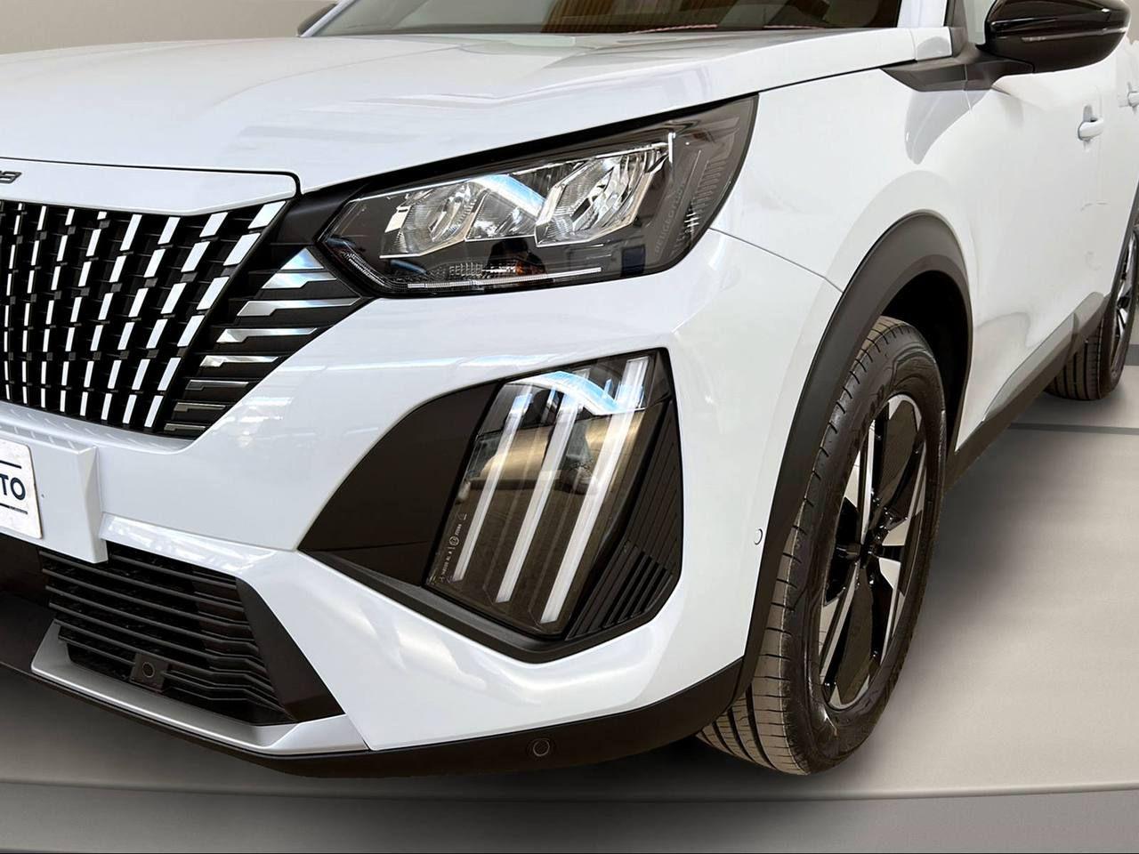 PEUGEOT 2008 PureTech 100 S&S Allure - 30